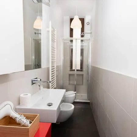 Brioschi Apartment * Милан