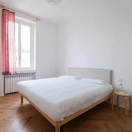Brioschi Apartment * Милан